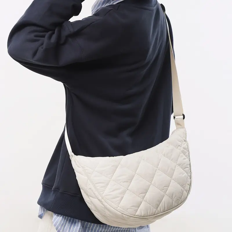 Women's Large Capacity Shoulder Crossbody Bag Black Quilted - Image 7
