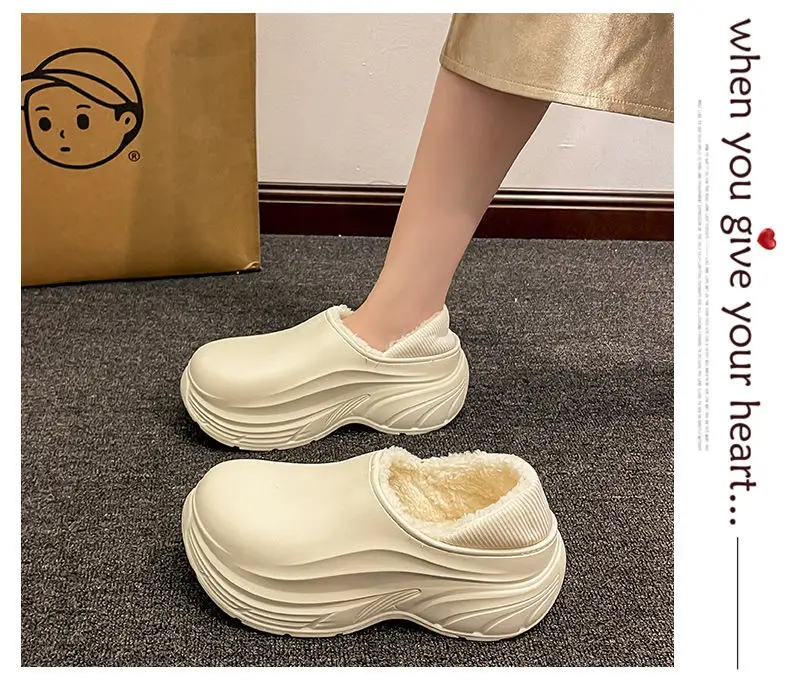 Black Thick Slippers for Men Winter — feature 3