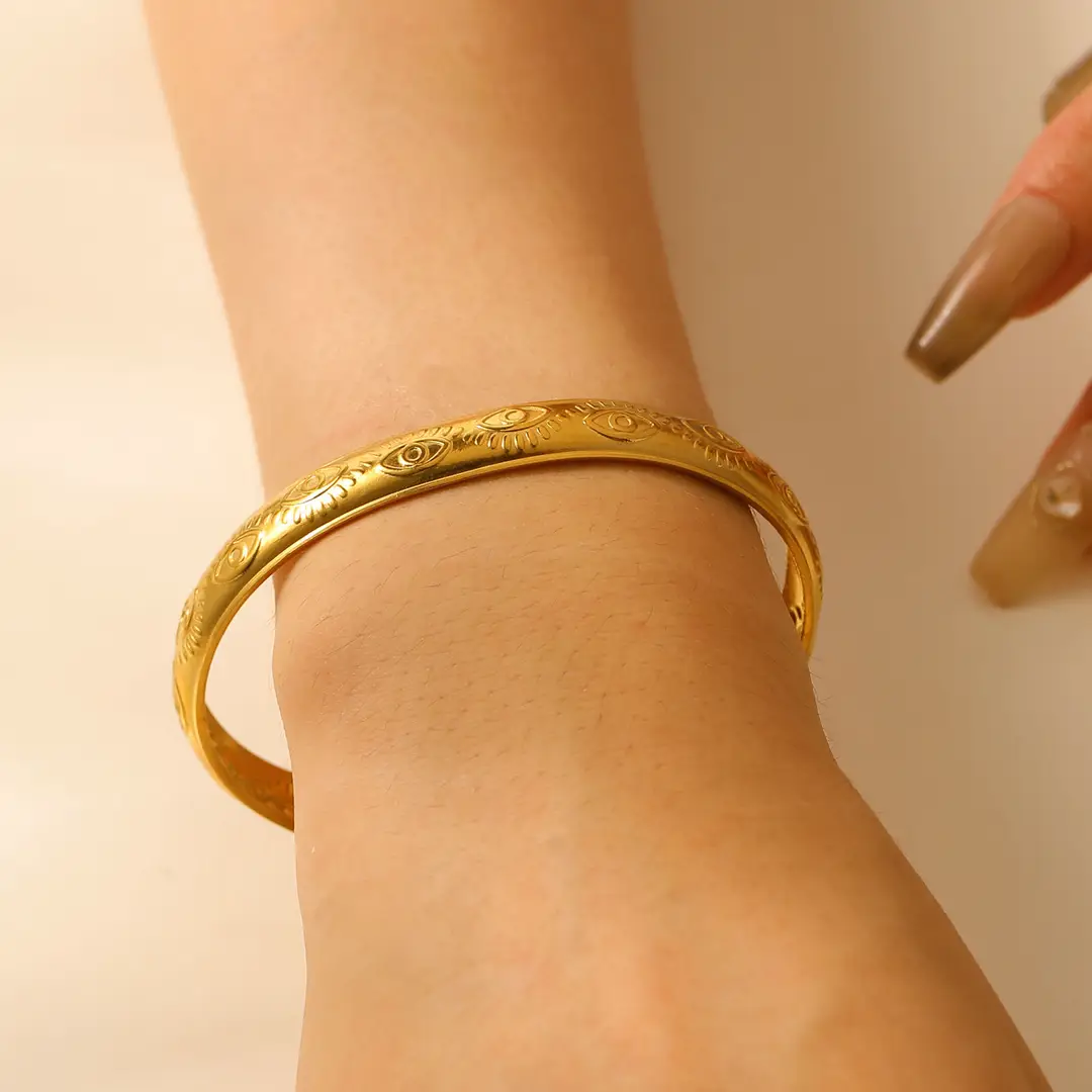 European and American Cross-border Jewelry Golden Fashion Hollow Flower Leaf Opening Bracelet Arm Ring for Women Stainless Steel Bracelet