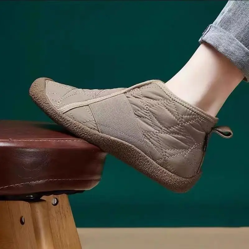 2025 New Winter Women's Cotton Shoes Fleece-Lined Thickeneded High Snow Boots Warm and Comfortable Mother's Cotton Shoes Women's Shoes - Image 7
