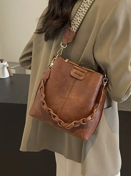 Women's Brown Leather Shoulder Crossbody Bag with Chain Strap - Image 5