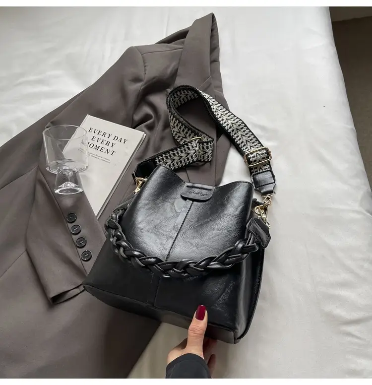 Women's Brown Leather Shoulder Crossbody Bag with Chain Strap — feature 33