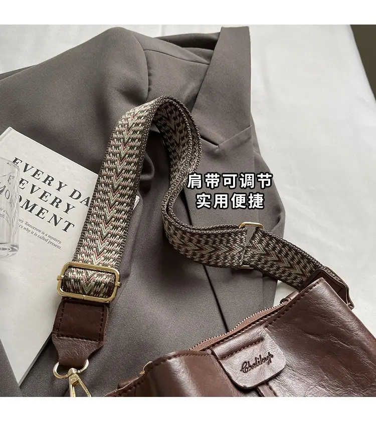 Women's Brown Leather Shoulder Crossbody Bag with Chain Strap — feature 6
