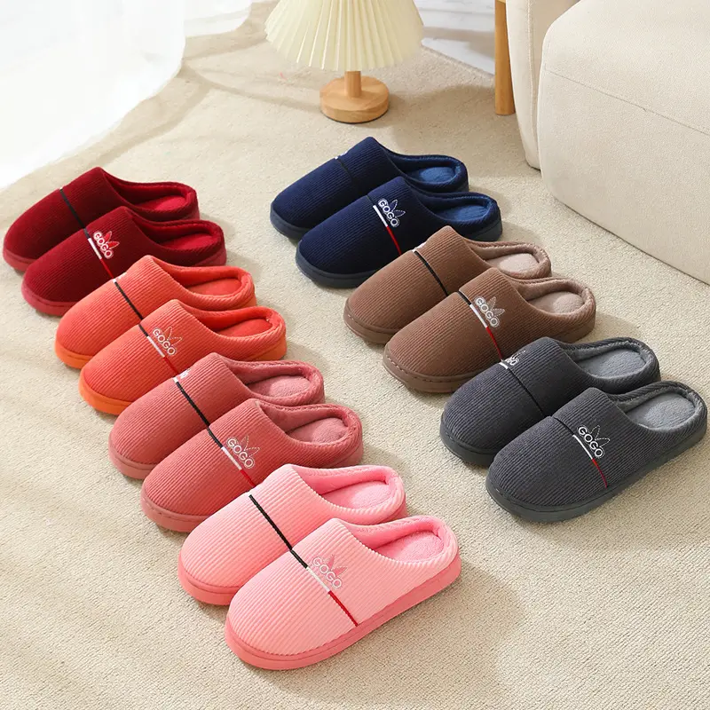 20246 New Autumn and Winter Cotton Slippers for Women and Couples, Indoor Home Use, Non-Slip Thick-Soled Maternity Slippers with Closed Heel