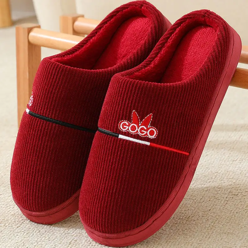 20246 New Autumn and Winter Cotton Slippers for Women and Couples, Indoor Home Use, Non-Slip Thick-Soled Maternity Slippers with Closed Heel
