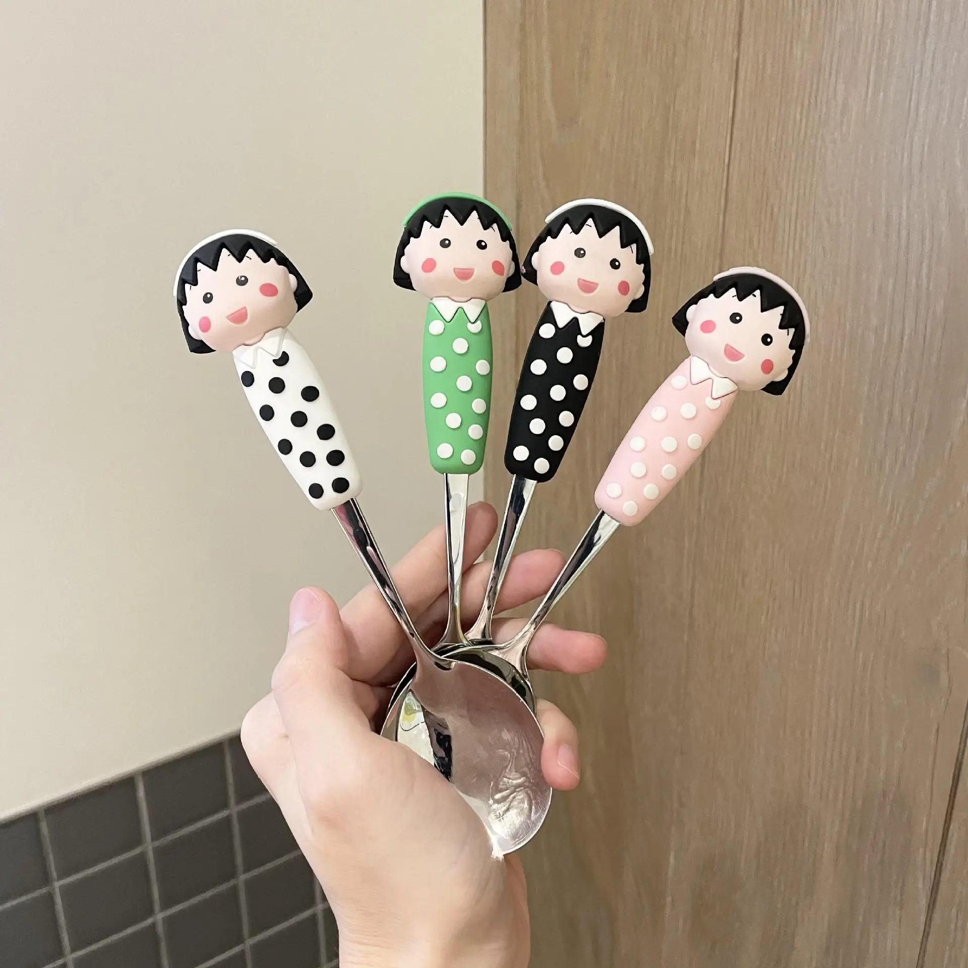 Stainless Steel Maruko-Chan Spoon with Polka Dot Handle