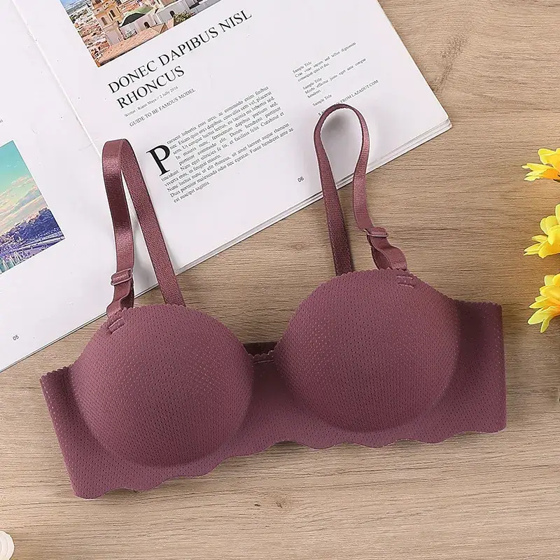 Cross-border French Bra Candy Underwear Women's Japanese Style Sexy Traceless Thickened Gathered Shoulder Strap Invisible Bra