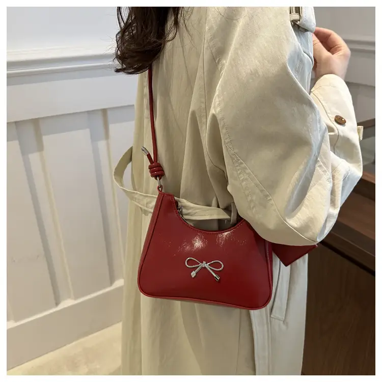 Women's Red Bow Shoulder Bag 2024 — feature 16
