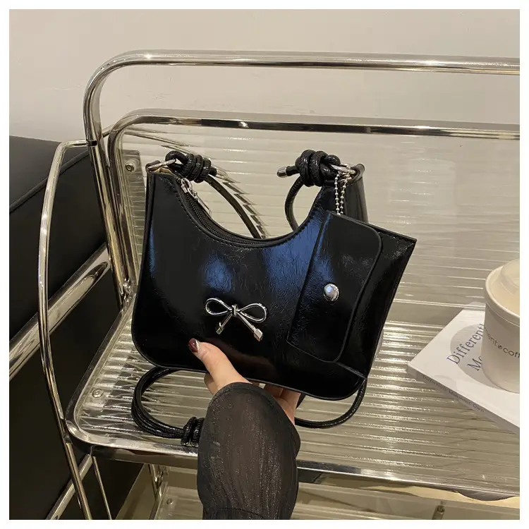 Women's Red Bow Shoulder Bag 2024 — feature 20