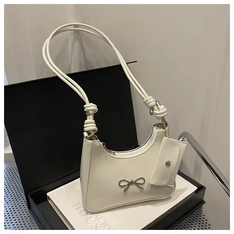 Women's Red Bow Shoulder Bag 2024 — feature 23