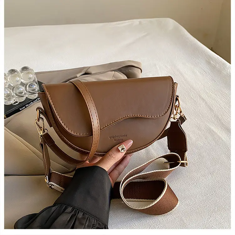 Retro Saddle Crossbody Bag for Women 2024 — feature 22