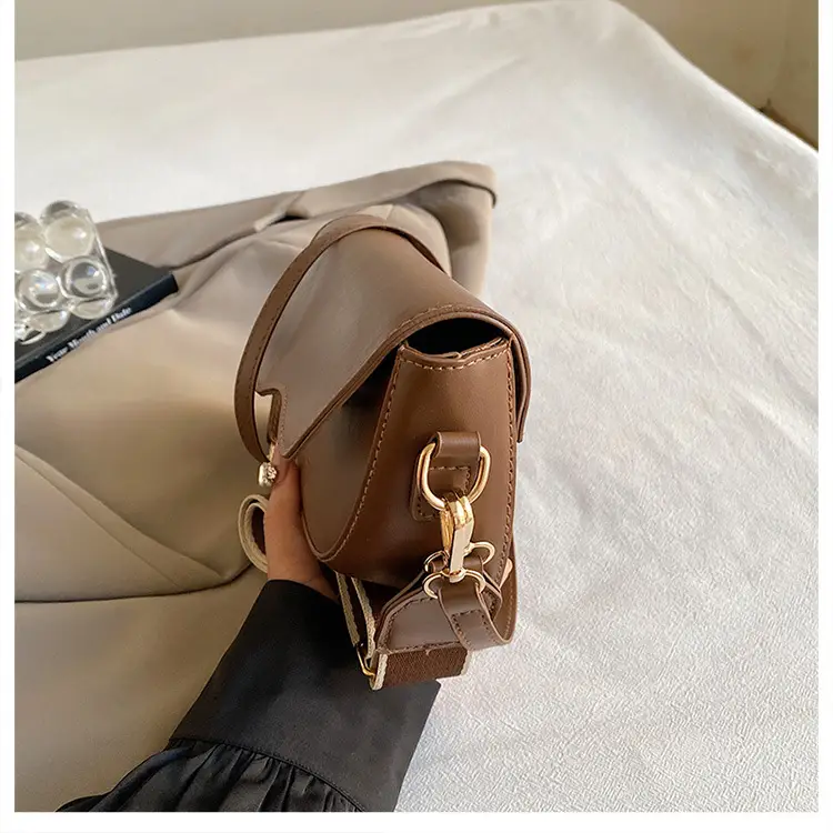 Retro Saddle Crossbody Bag for Women 2024 — feature 24