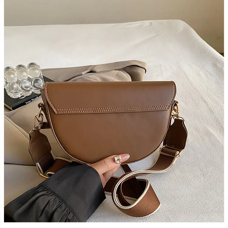 Retro Saddle Crossbody Bag for Women 2024 — feature 25