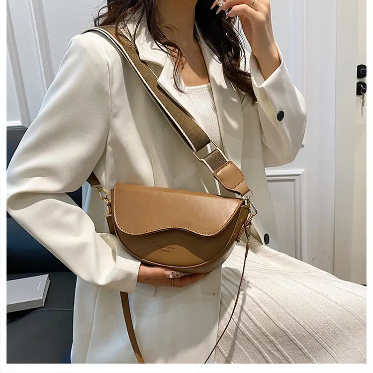 Retro Saddle Crossbody Bag for Women 2024 — feature 35