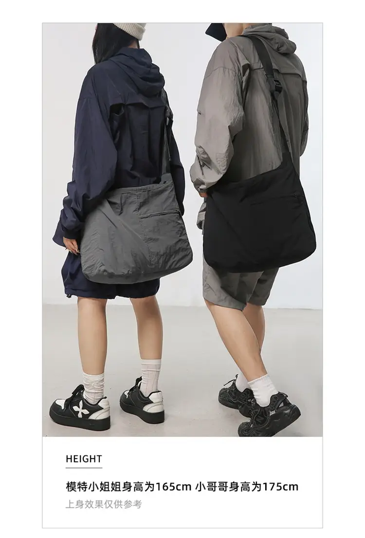 Large Capacity Crossbody Bag for Men Black Japanese Style — feature 3