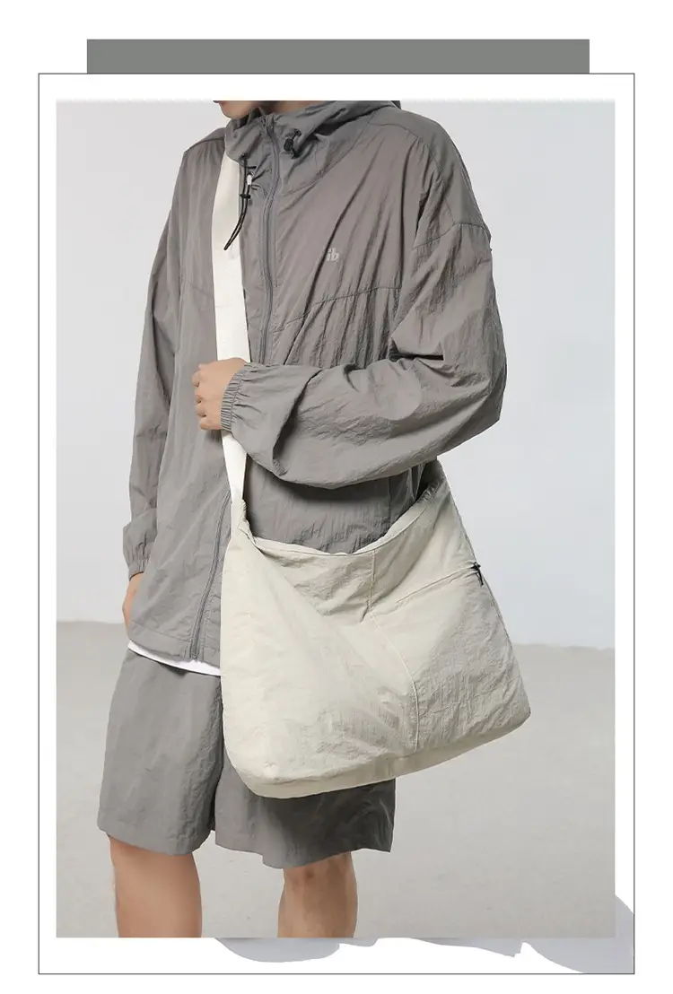 Large Capacity Crossbody Bag for Men Black Japanese Style — feature 5