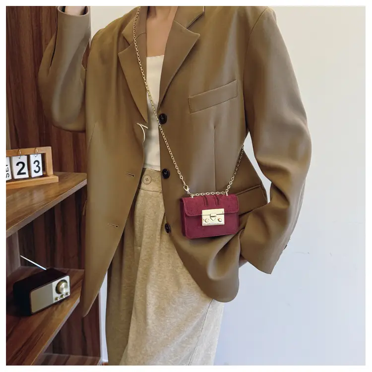2024 Mini Crossbody Bags for Women Red Gold Chain — feature 16