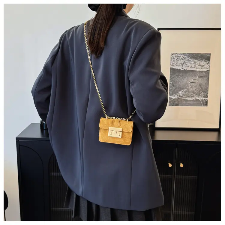 2024 Mini Crossbody Bags for Women Red Gold Chain — feature 25