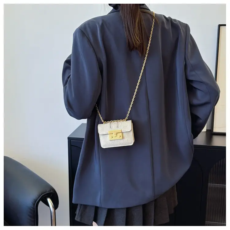 2024 Mini Crossbody Bags for Women Red Gold Chain — feature 26