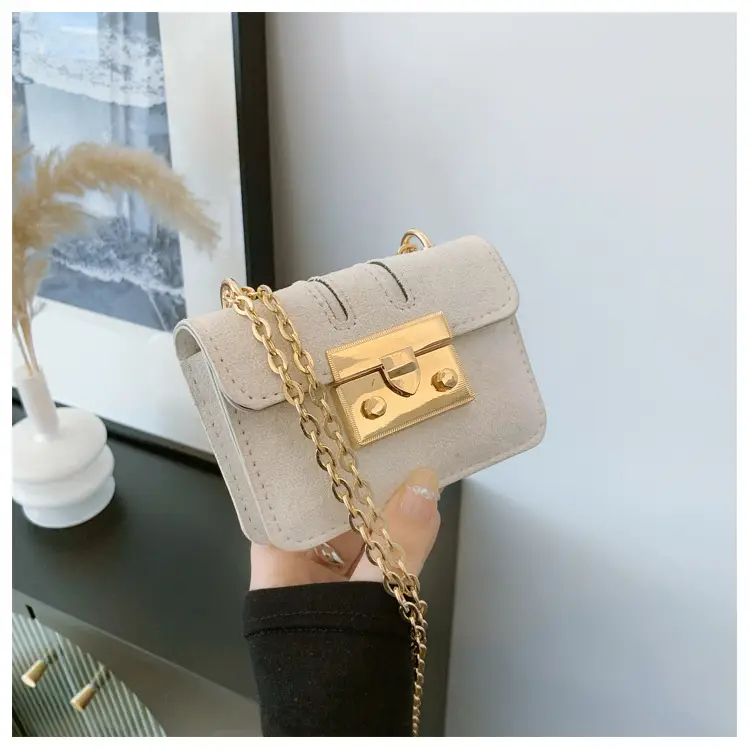 2024 Mini Crossbody Bags for Women Red Gold Chain - Image 2