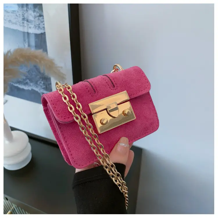2024 Mini Crossbody Bags for Women Red Gold Chain - Image 3