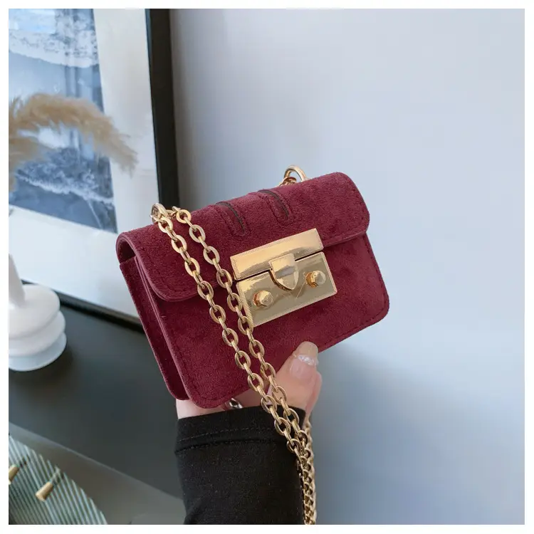 2024 Mini Crossbody Bags for Women Red Gold Chain - Image 6