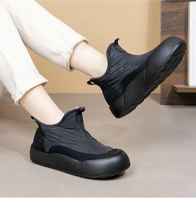 2025 New Winter Old Beijing Women's Cotton Shoes Sheep Wool Fleece-Lined Warm Mother's Shoes Thick-Soled Slip-On Snow Boots — feature 16
