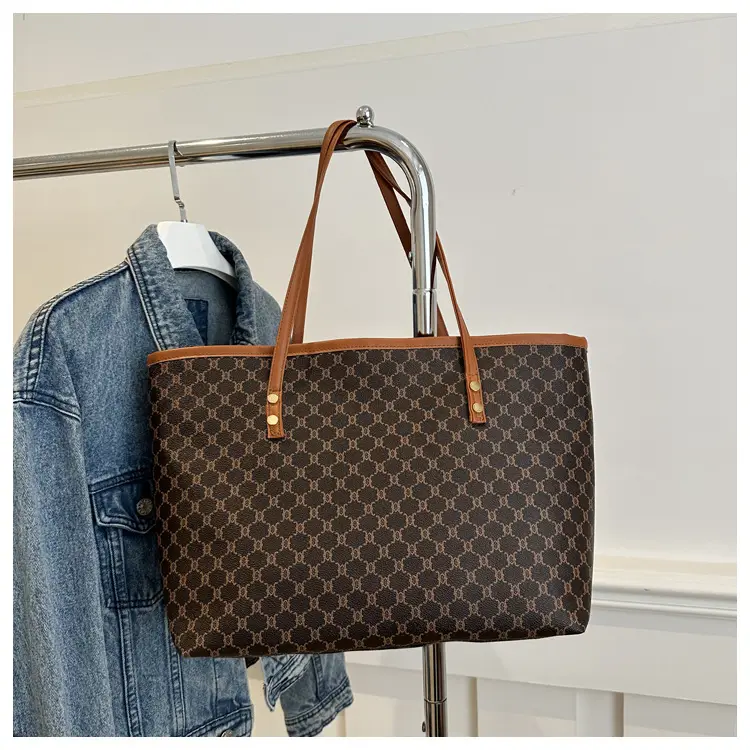 Vintage Class Large Capacity Women's Tote Bag - Image 4
