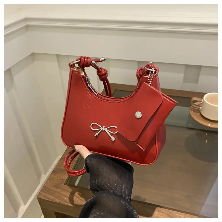 Black Bow Patent Leather Shoulder Bag for Women - Image 4