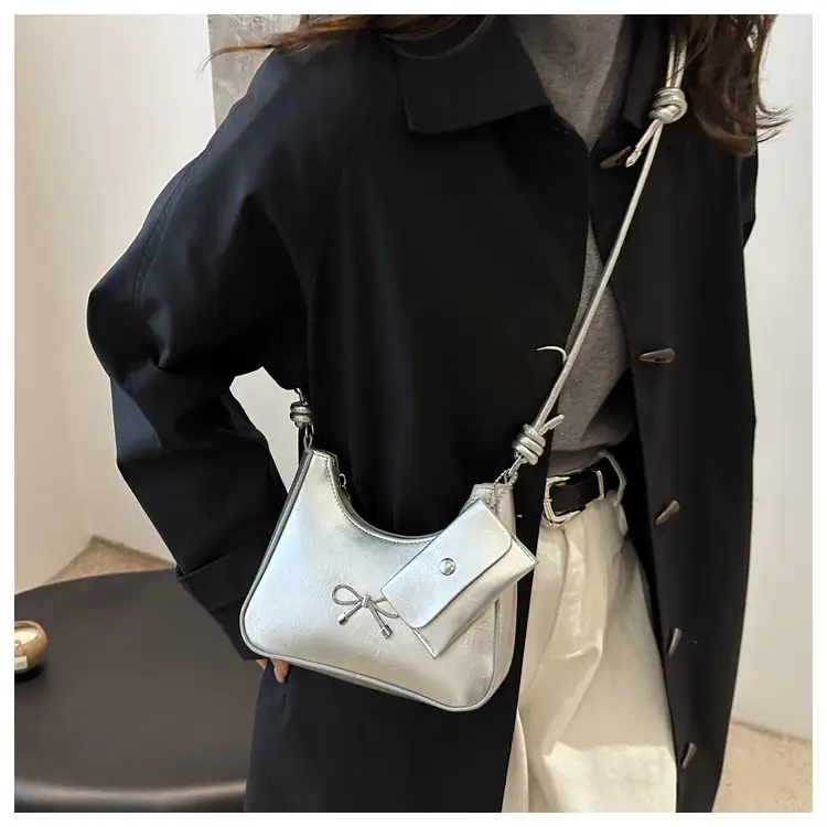Black Bow Patent Leather Shoulder Bag for Women — feature 12