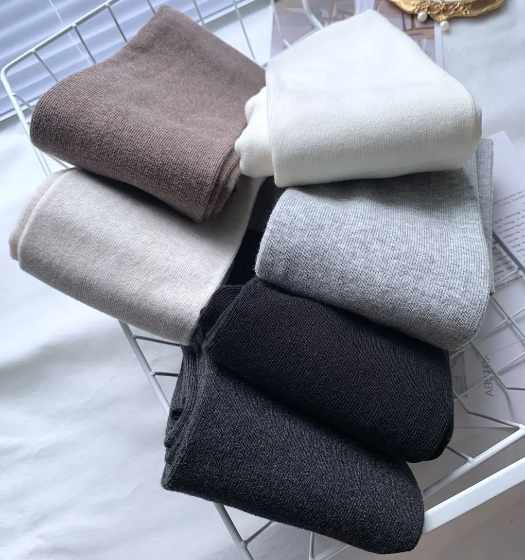 Autumn and Winter Vertical Striped Baby Velvet Leggings, Fleece-Lined and Thickened Tights, Hip-Lifting and Slimming Chocolate Brown Warm Pantyhose — feature 11