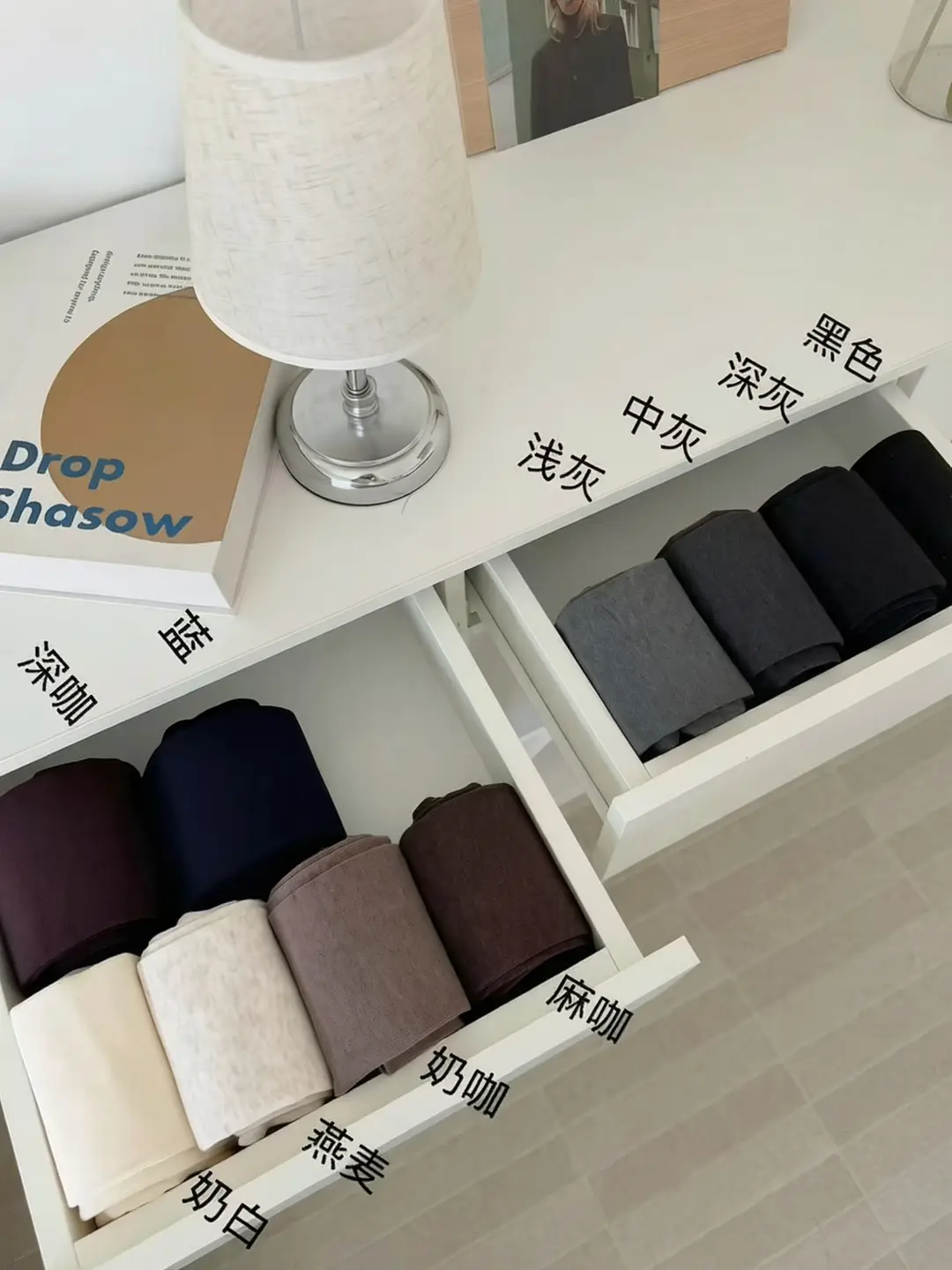 Autumn and Winter Vertical Striped Baby Velvet Leggings, Fleece-Lined and Thickened Tights, Hip-Lifting and Slimming Chocolate Brown Warm Pantyhose