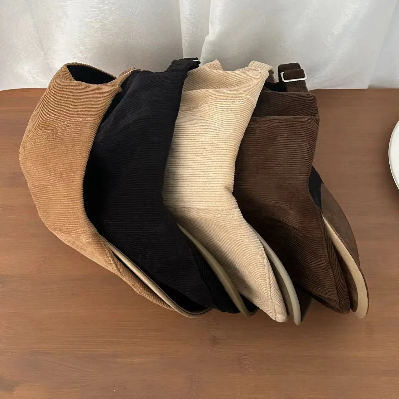 Japanese Retro Corduroy Cap Brown Duck Tongue Female — feature 11