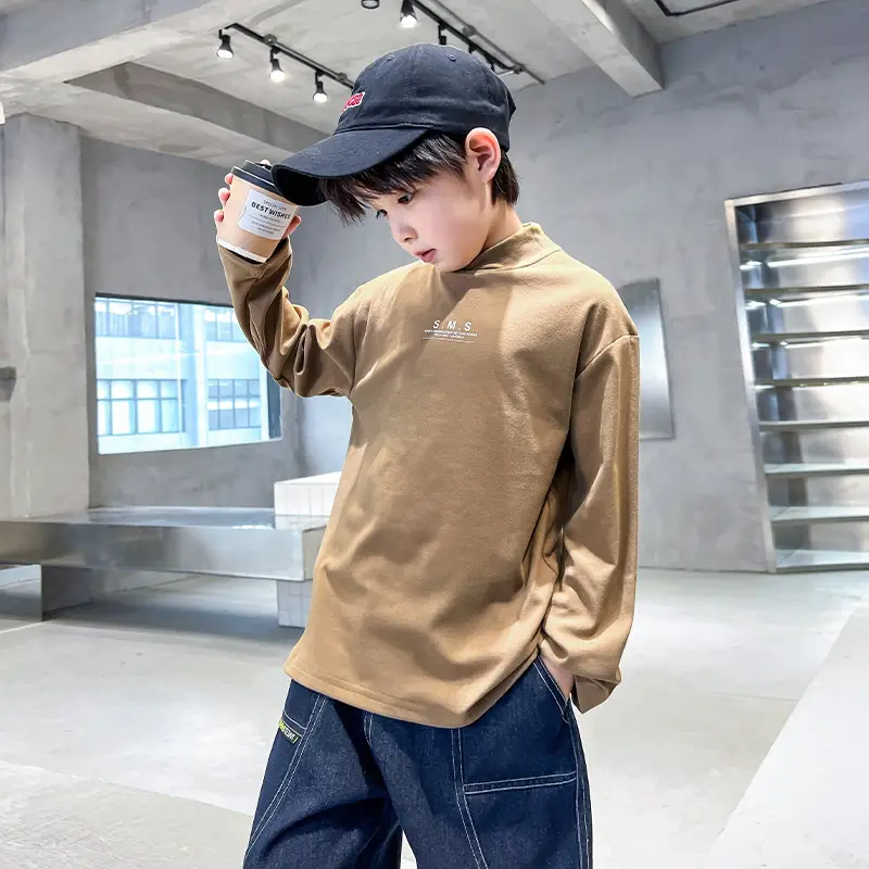 Boys Black Sweatshirt Winter 2024 Large