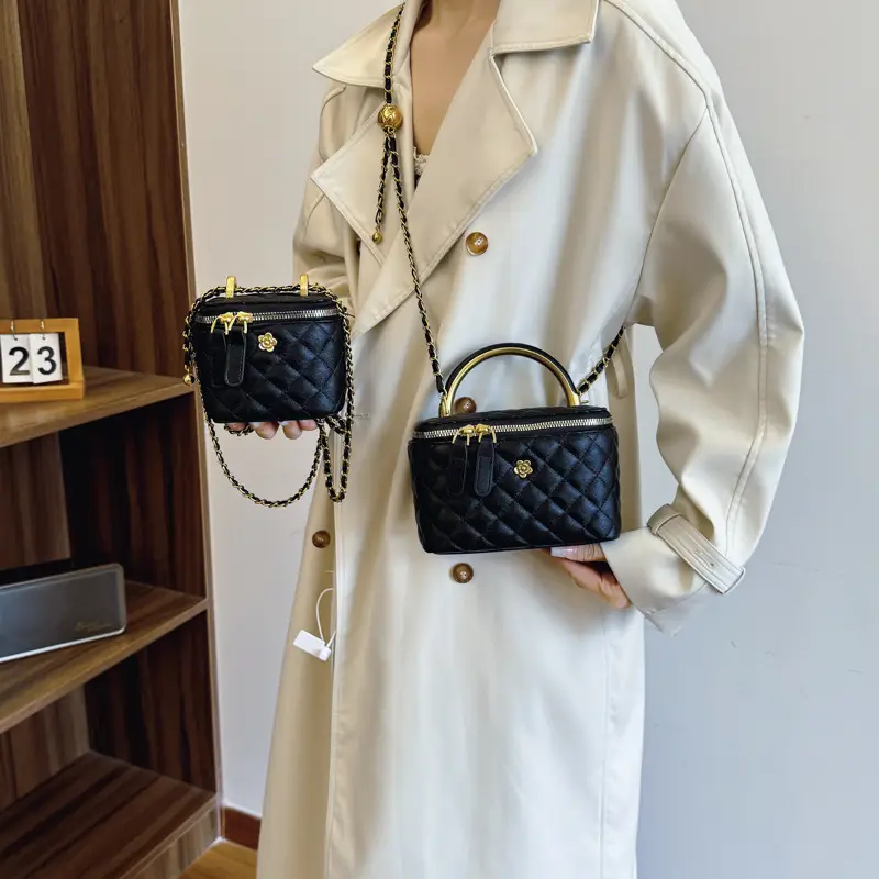 Vintage Quilted Chain Shoulder Bag for Women Light Blue 2026 - Image 16