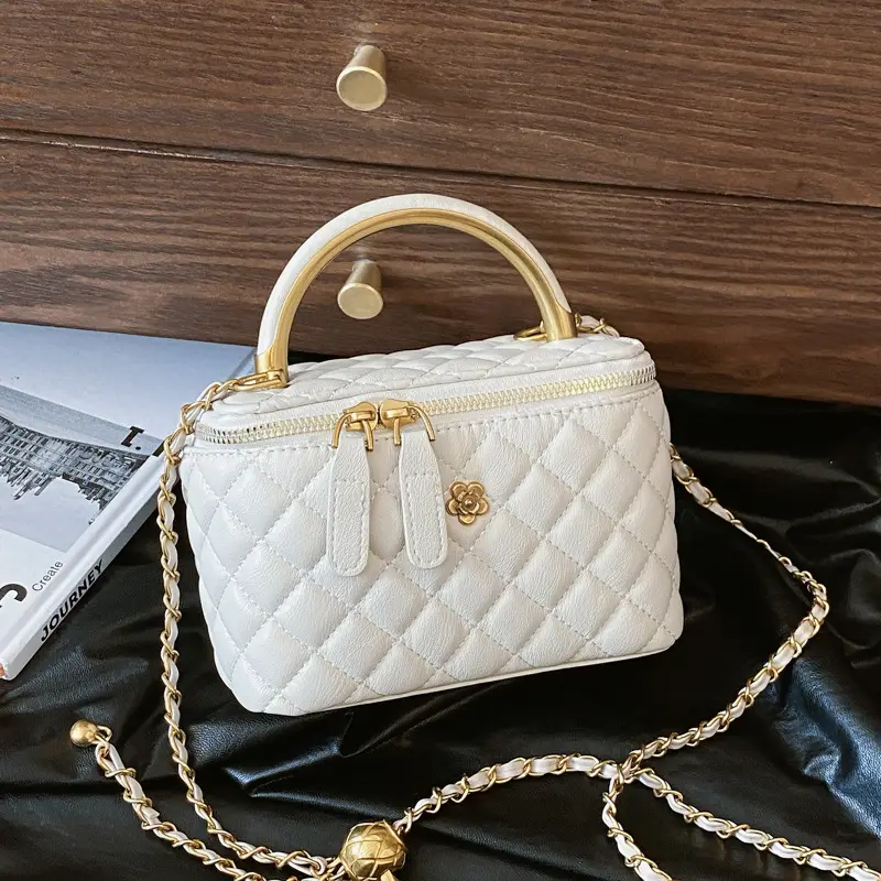 Vintage Quilted Chain Shoulder Bag for Women Light Blue 2026 - Image 8