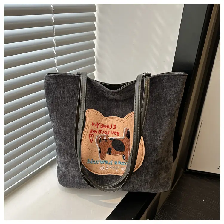 Korean Style Women's Autumn Commuter Tote Bags 2024 — feature 10