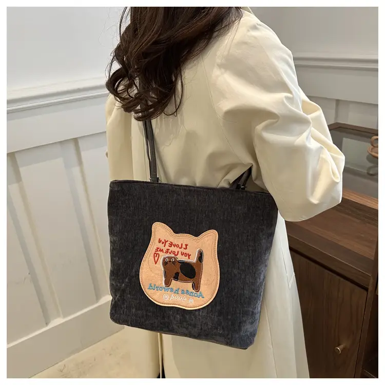 Korean Style Women's Autumn Commuter Tote Bags 2024 — feature 30