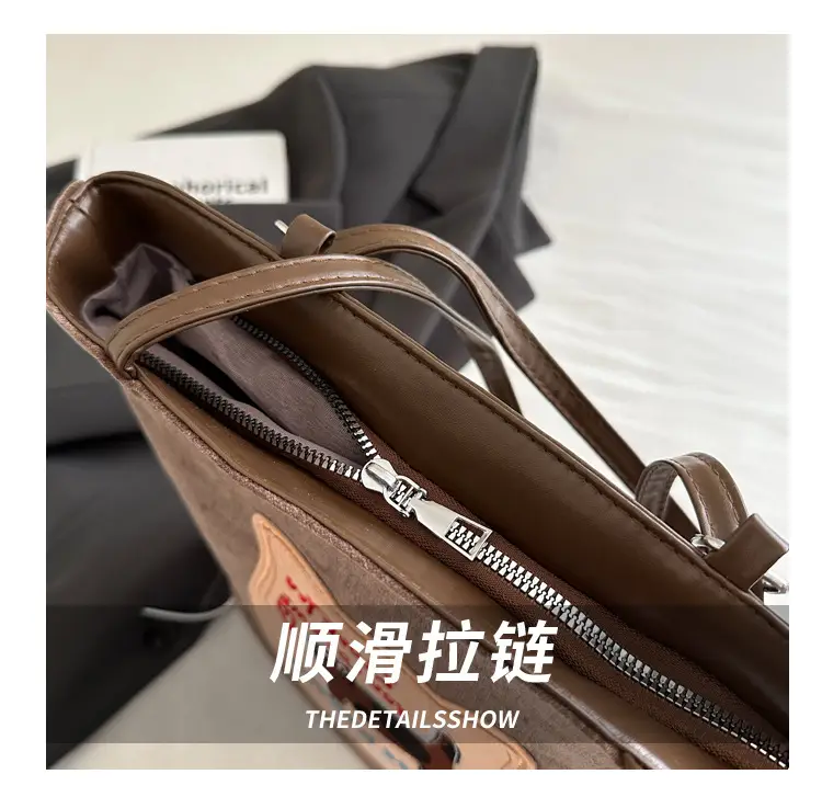Korean Style Women's Autumn Commuter Tote Bags 2024 — feature 7