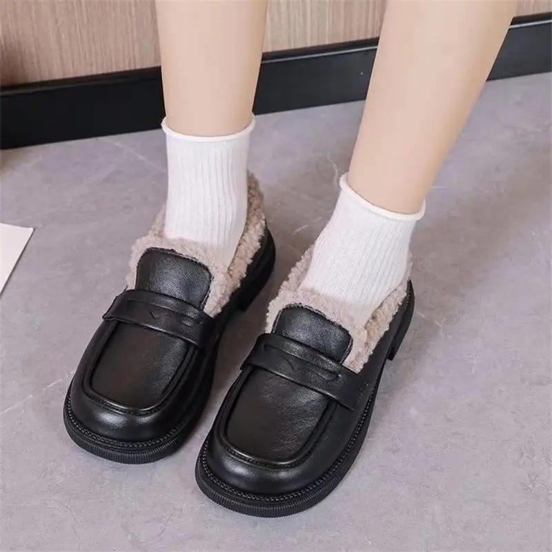 Women's Fleece Lined Warm Leather Loafers Winter