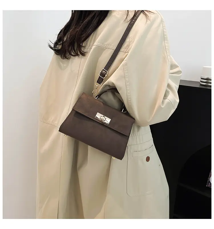 Korean Style Shoulder Bag Brown 2024 — feature 18