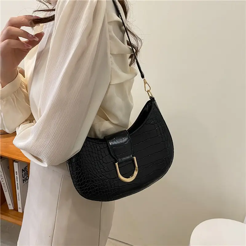 White Textured Crossbody Bag with Pearl Strap - Image 11