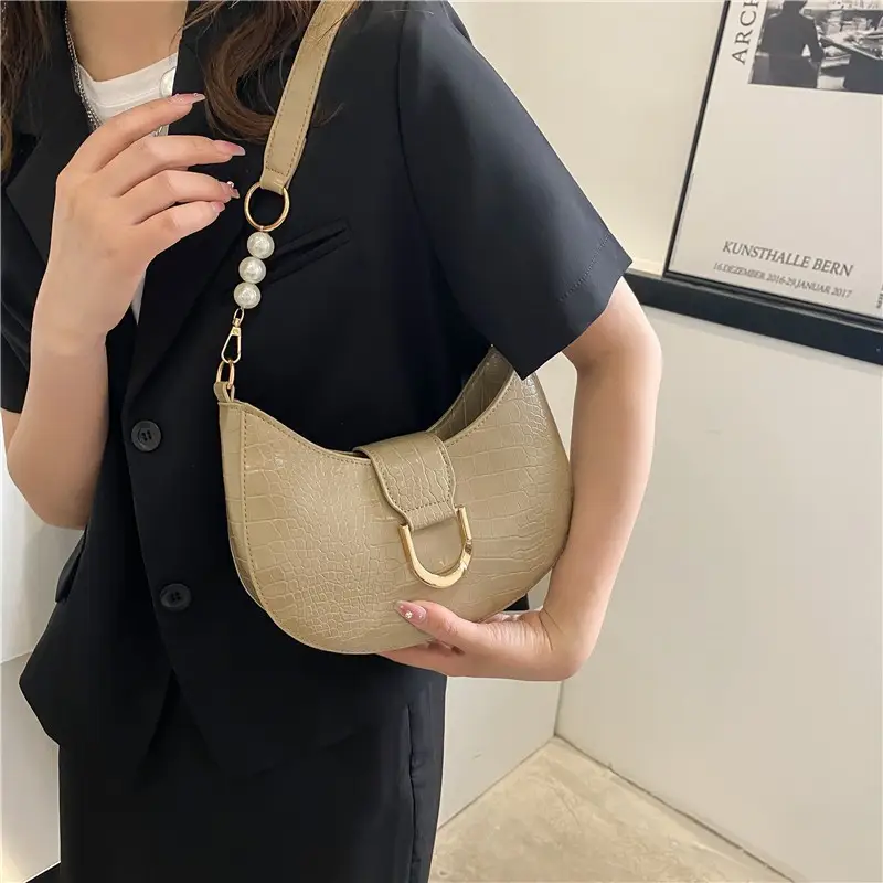 White Textured Crossbody Bag with Pearl Strap - Image 12