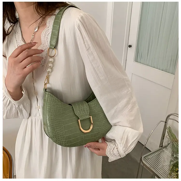 White Textured Crossbody Bag with Pearl Strap — feature 34