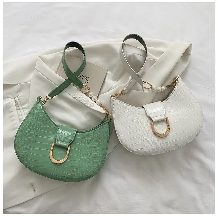 White Textured Crossbody Bag with Pearl Strap — feature 5