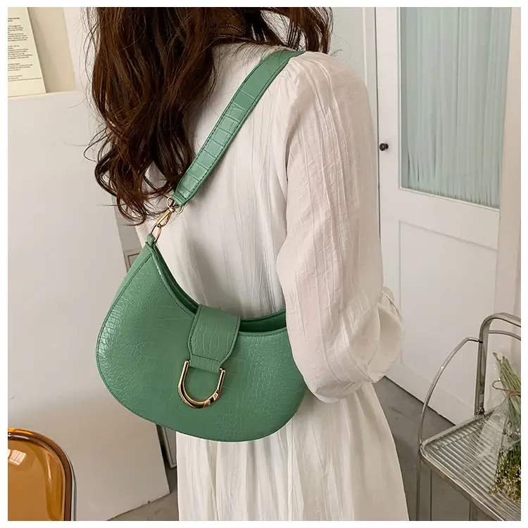 White Textured Crossbody Bag with Pearl Strap — feature 65