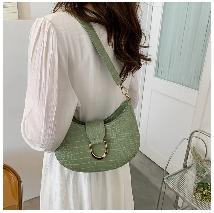 White Textured Crossbody Bag with Pearl Strap — feature 88