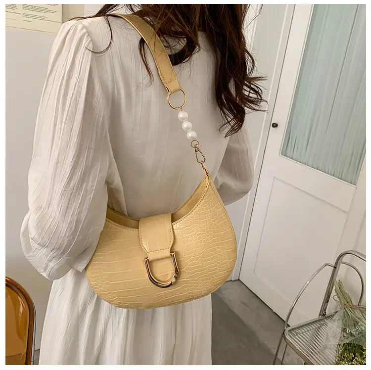 White Textured Crossbody Bag with Pearl Strap — feature 91