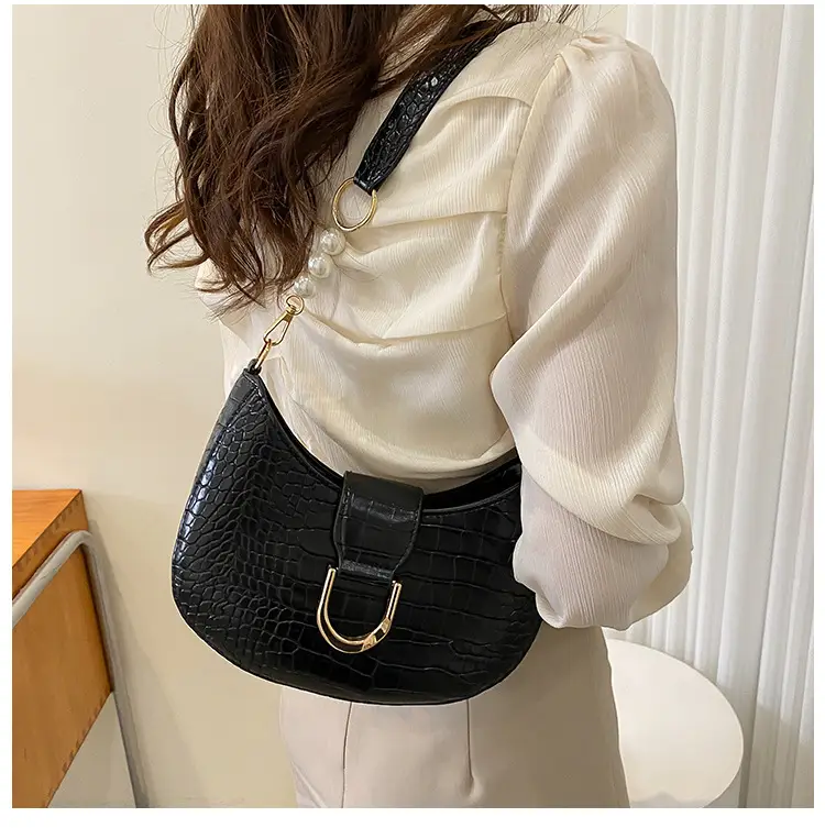 White Textured Crossbody Bag with Pearl Strap — feature 95