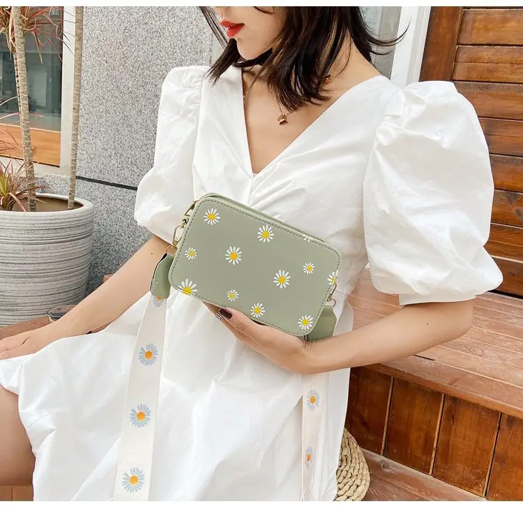 Black Daisy Print Shoulder Crossbody Bag 2024 — feature 15